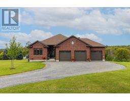 4 SANDSTONE COURT, Frontenac, Ontario