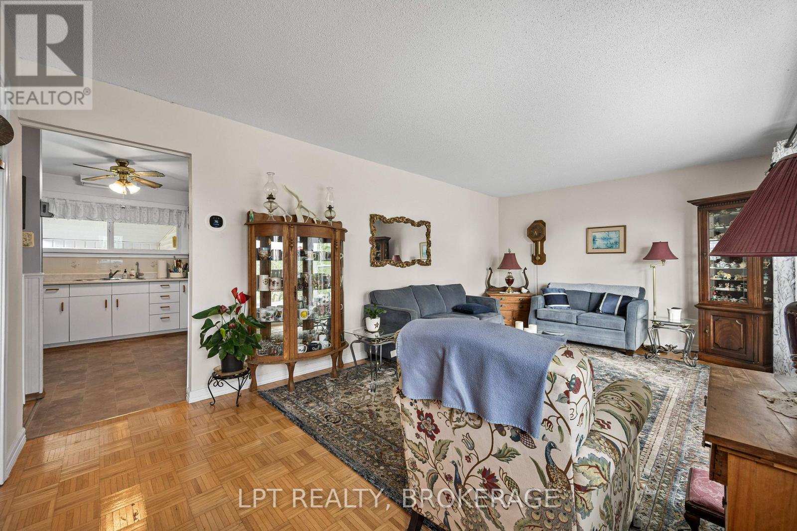 6087 County Road 2 Road, Loyalist, Ontario  K0H 2H0 - Photo 13 - X13796654