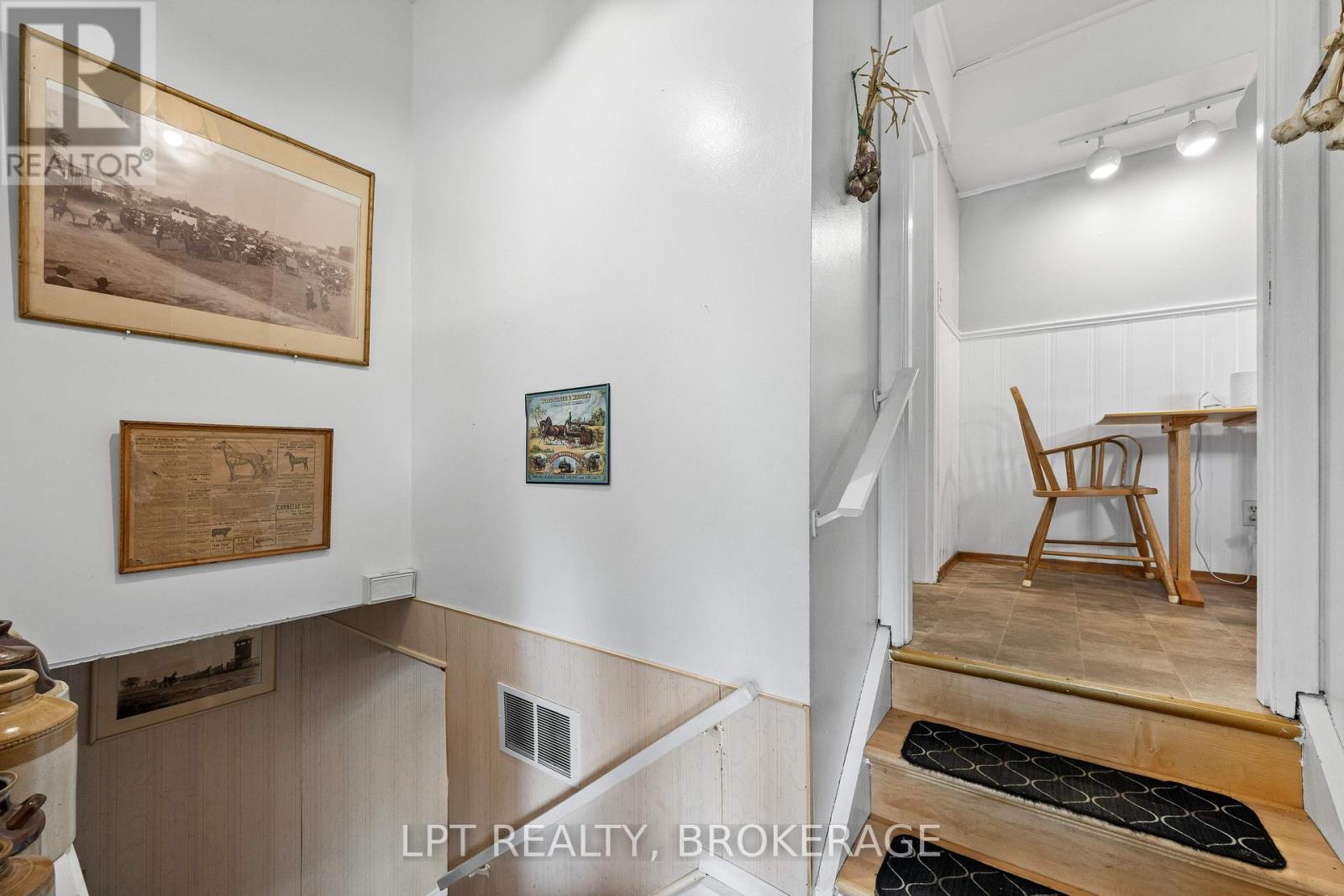 6087 County Road 2 Road, Loyalist, Ontario  K0H 2H0 - Photo 22 - X13796654