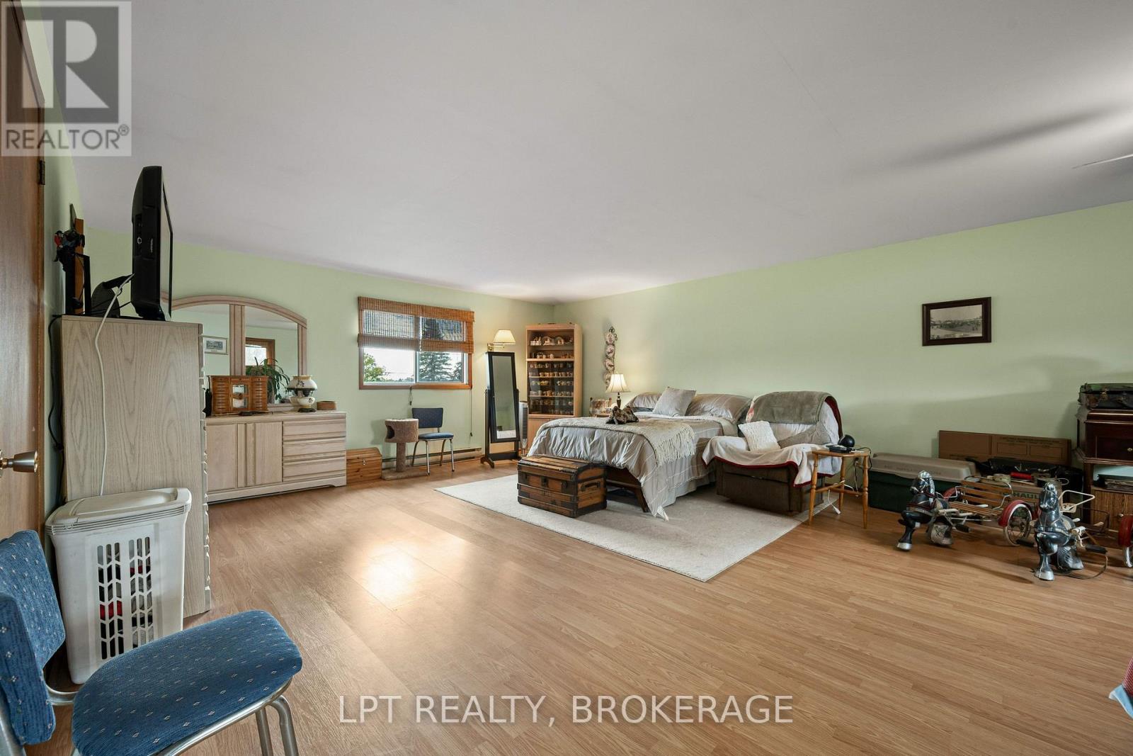 6087 County Road 2 Road, Loyalist, Ontario  K0H 2H0 - Photo 31 - X13796654