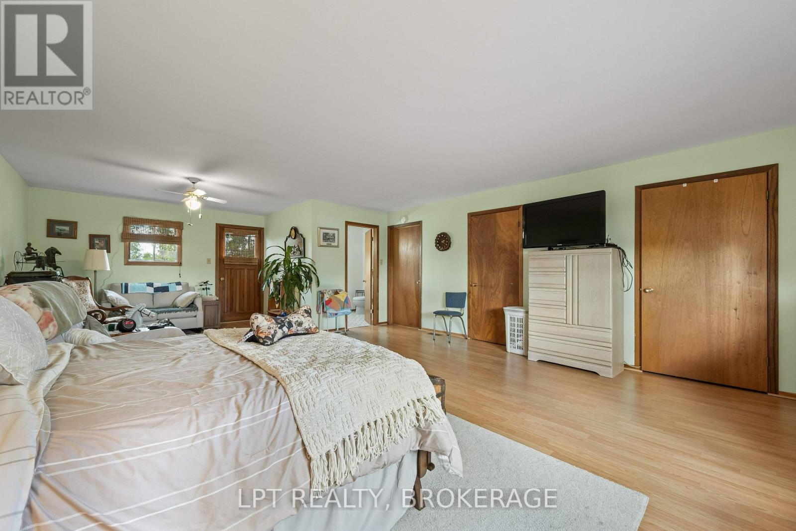 6087 County Road 2 Road, Loyalist, Ontario  K0H 2H0 - Photo 32 - X13796654