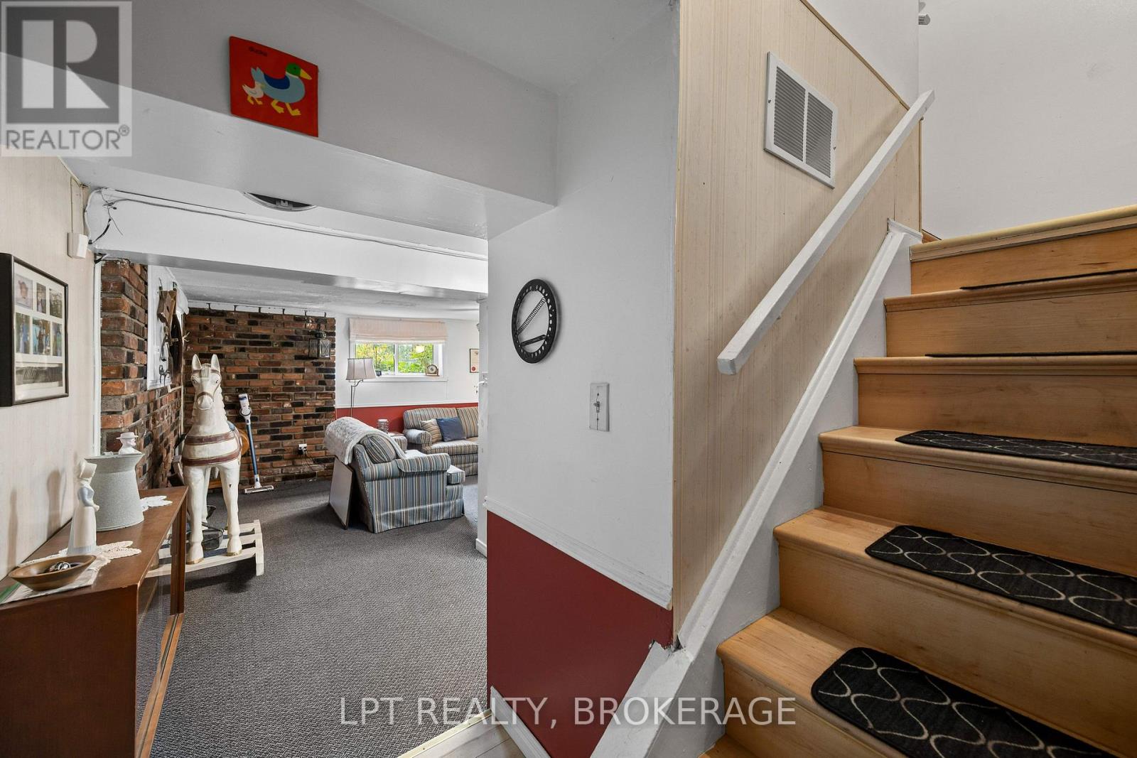 6087 County Road 2 Road, Loyalist, Ontario  K0H 2H0 - Photo 36 - X13796654