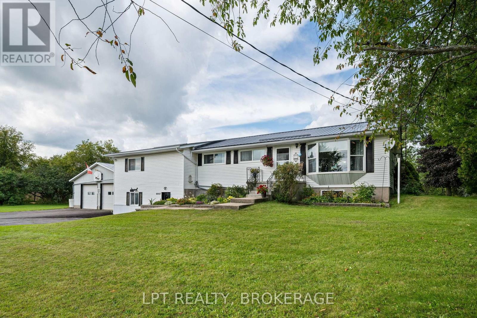 6087 County Road 2 Road, Loyalist, Ontario  K0H 2H0 - Photo 45 - X13796654