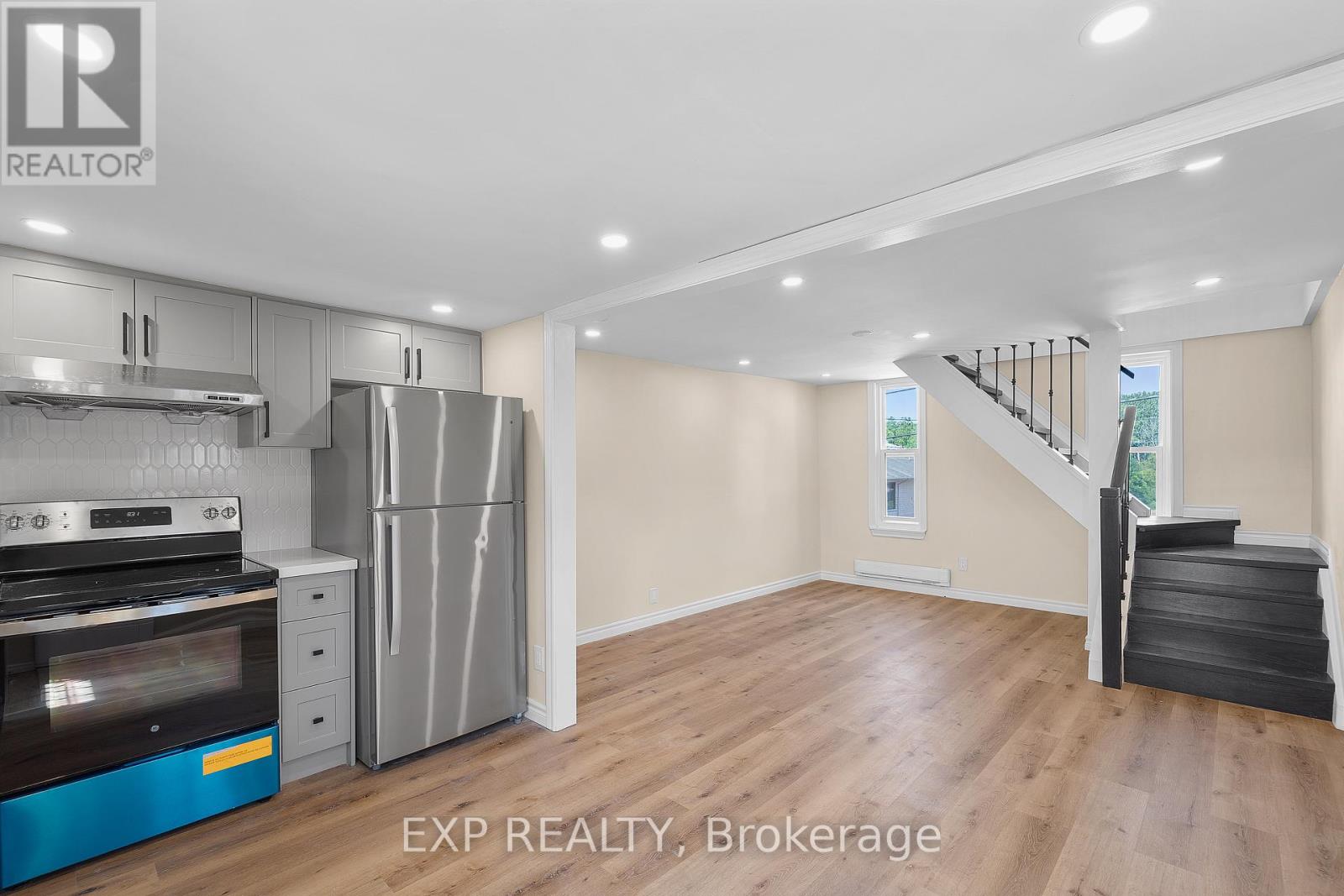 Unit 2 - 165 Main Street, Brighton, Ontario  K0K 1H0 - Photo 2 - X13796364
