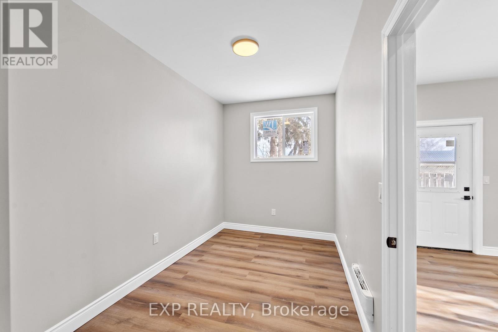 Unit B - 81 St Charles Street, Belleville (Belleville Ward), Ontario K8P 2W5 - Photo 11 - X13796368