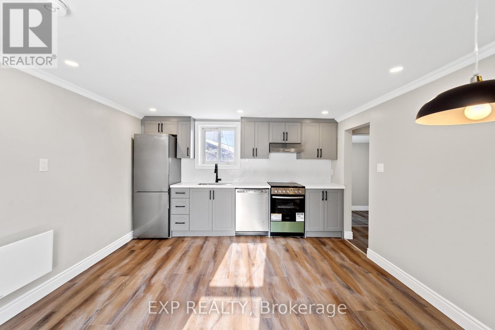 Unit B - 81 St Charles Street, Belleville (Belleville Ward), Ontario K8P 2W5 - Photo 6 - X13796368