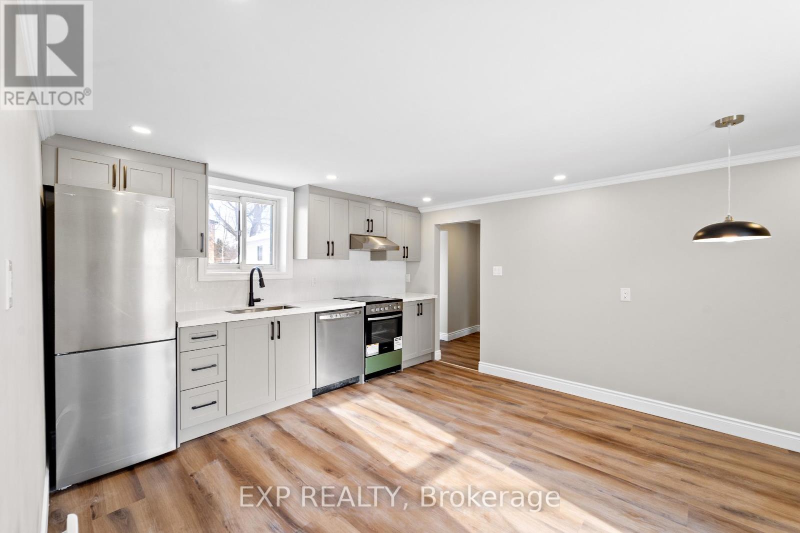 Unit B - 81 St Charles Street, Belleville (Belleville Ward), Ontario K8P 2W5 - Photo 7 - X13796368