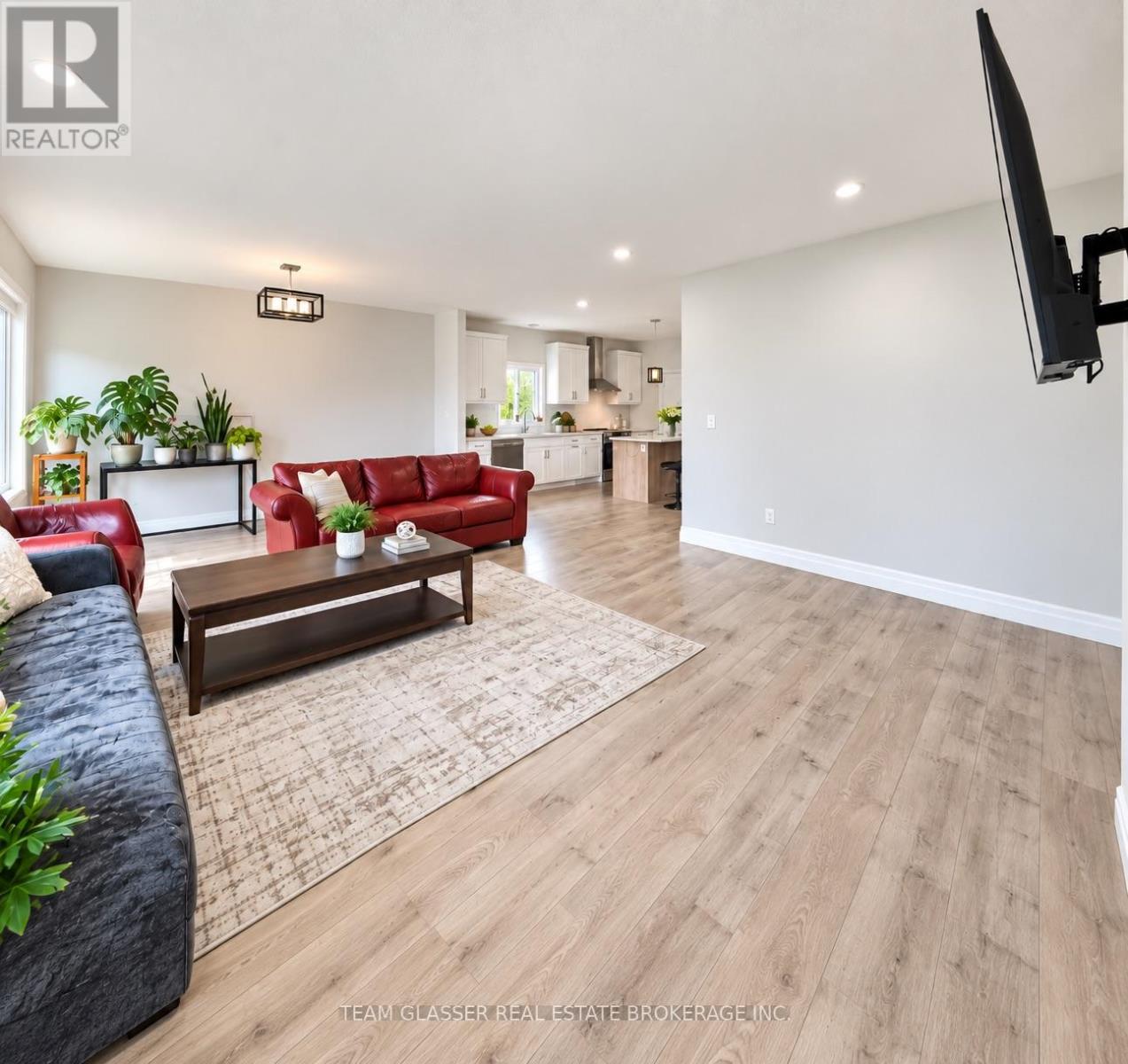 113 Marconi Court, London East, Ontario  N5V 0C9 - Photo 6 - X13796648