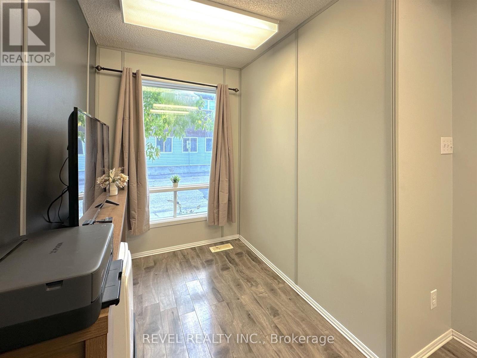 562 D'iberville Avenue, Iroquois Falls, Ontario  P0K 1G0 - Photo 8 - T13796674