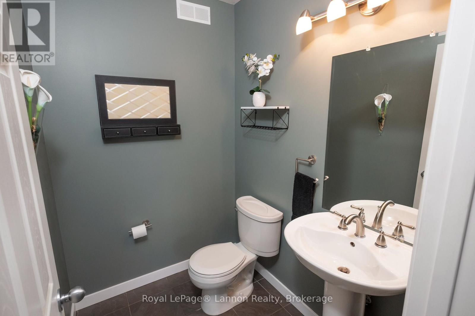 120 Light Court, Thunder Bay, Ontario P7B 6K5 - Photo 14 - X13793170
