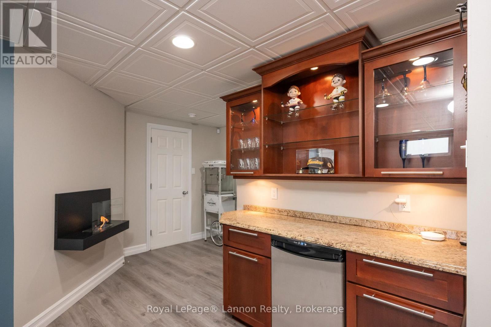 120 Light Court, Thunder Bay, Ontario P7B 6K5 - Photo 33 - X13793170