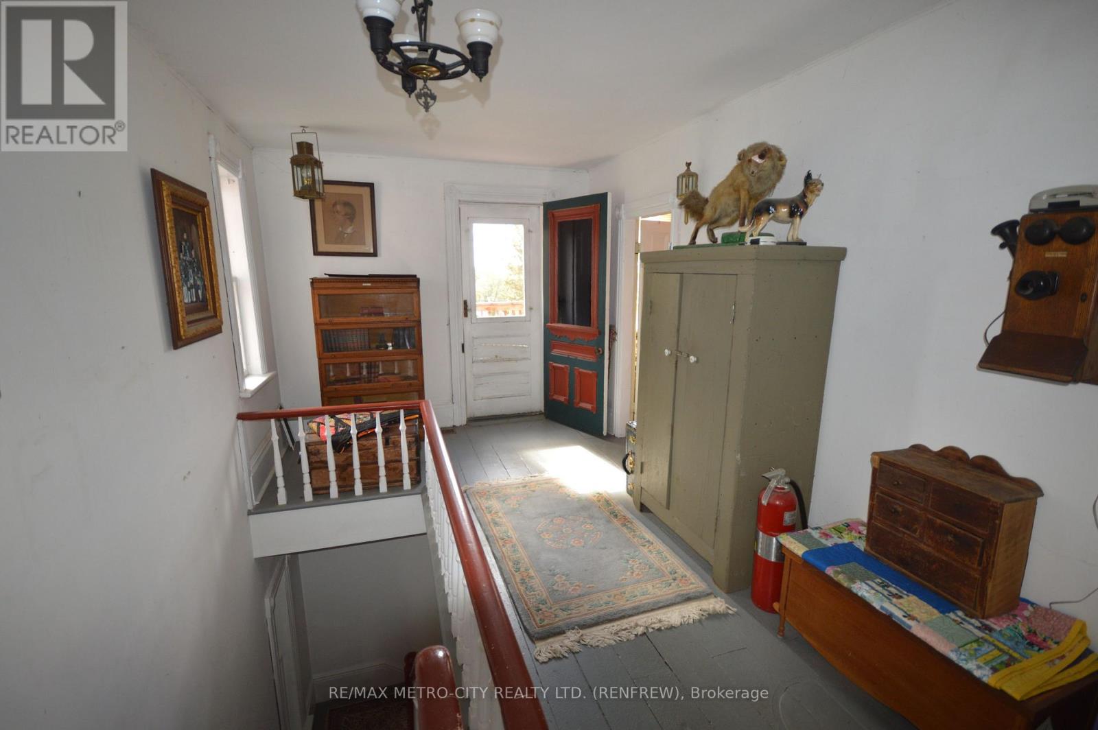 193 Oak Street, Bonnechere Valley, Ontario  K0J 1T0 - Photo 10 - X13796536