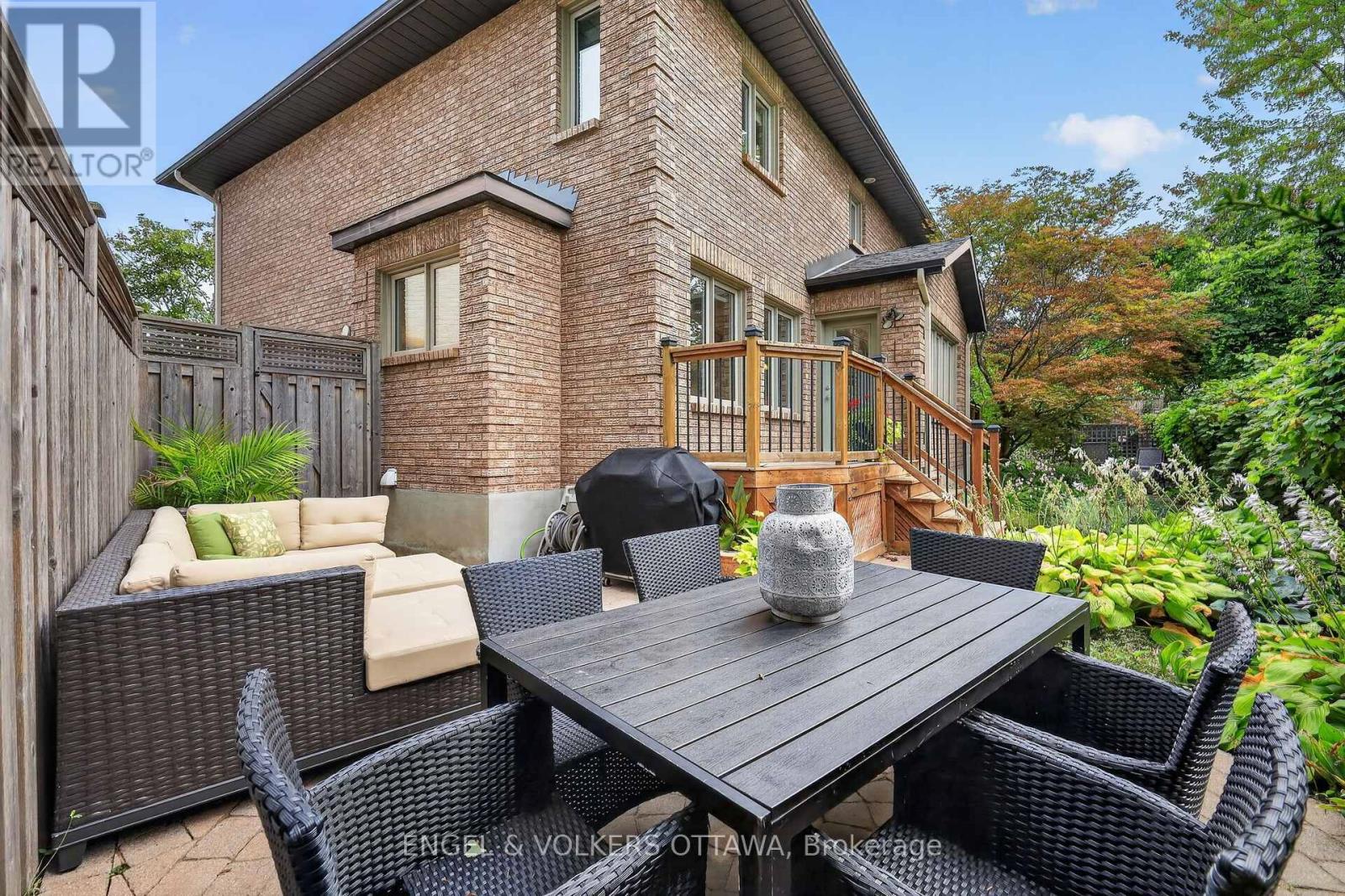 2106 Lamira Street, Ottawa, Ontario  K1H 8N9 - Photo 34 - X13796380