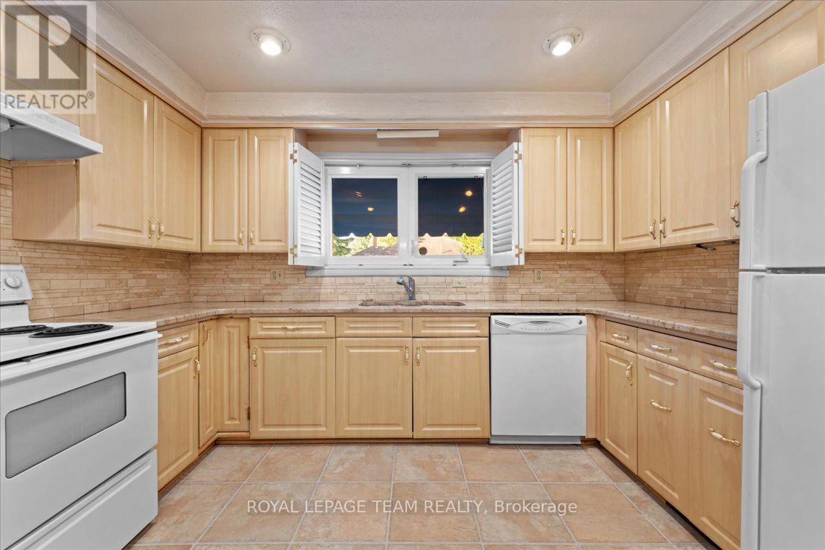 2000 Norway Crescent, Ottawa, Ontario  K1H 5N7 - Photo 15 - X13796404