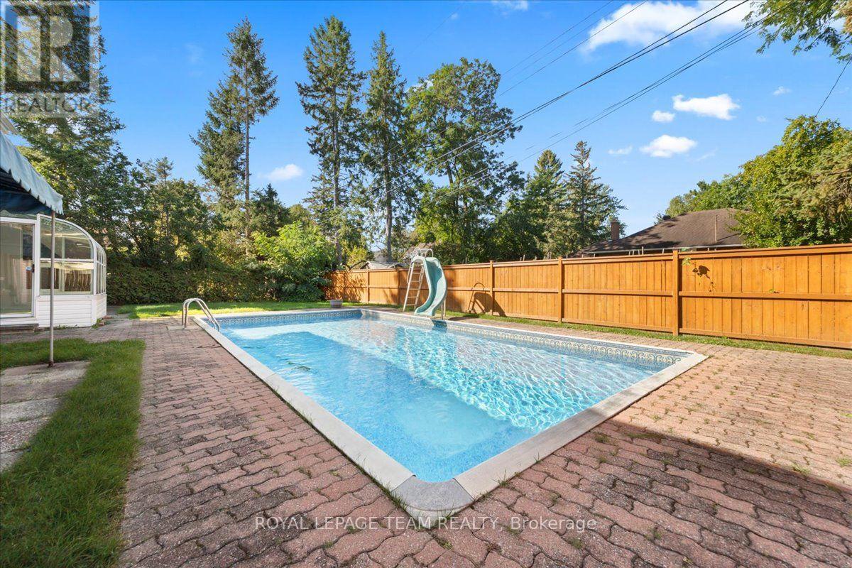 2000 Norway Crescent, Ottawa, Ontario  K1H 5N7 - Photo 36 - X13796404