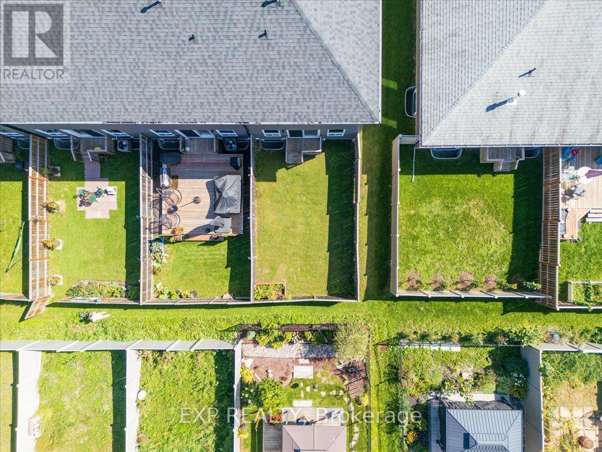 64 Horton Street, Mississippi Mills, Ontario  K0A 1A0 - Photo 36 - X13796658