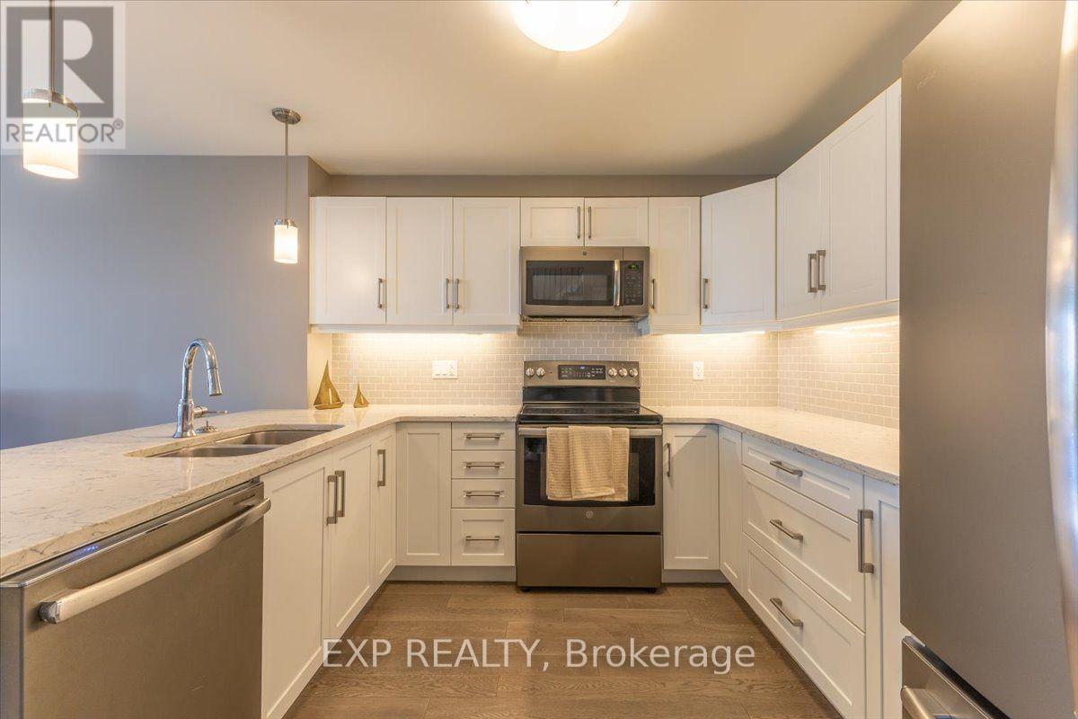 64 Horton Street, Mississippi Mills, Ontario  K0A 1A0 - Photo 8 - X13796658