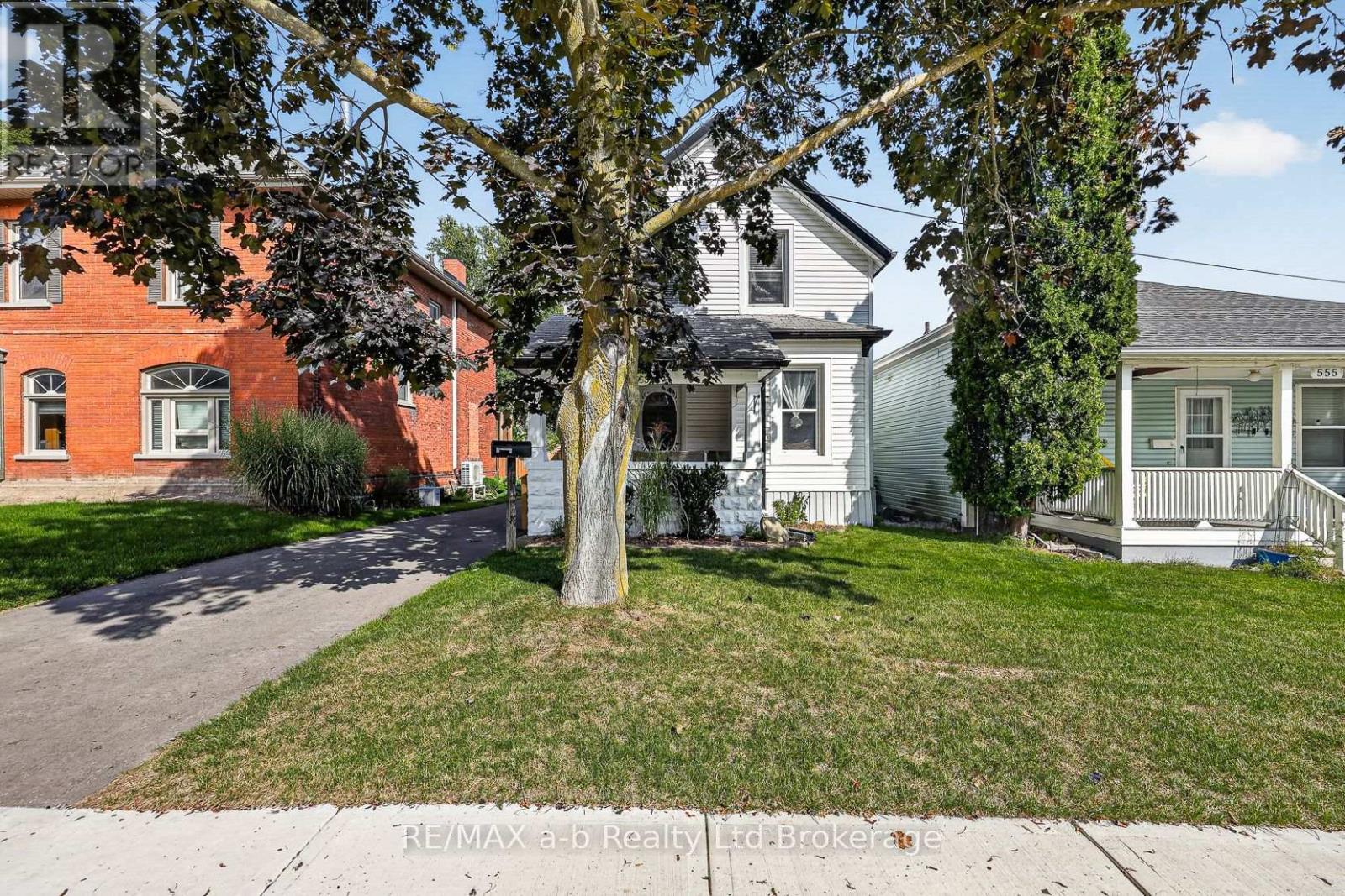 553 Mary Street, Woodstock, Ontario  N4S 4S8 - Photo 2 - X13796554