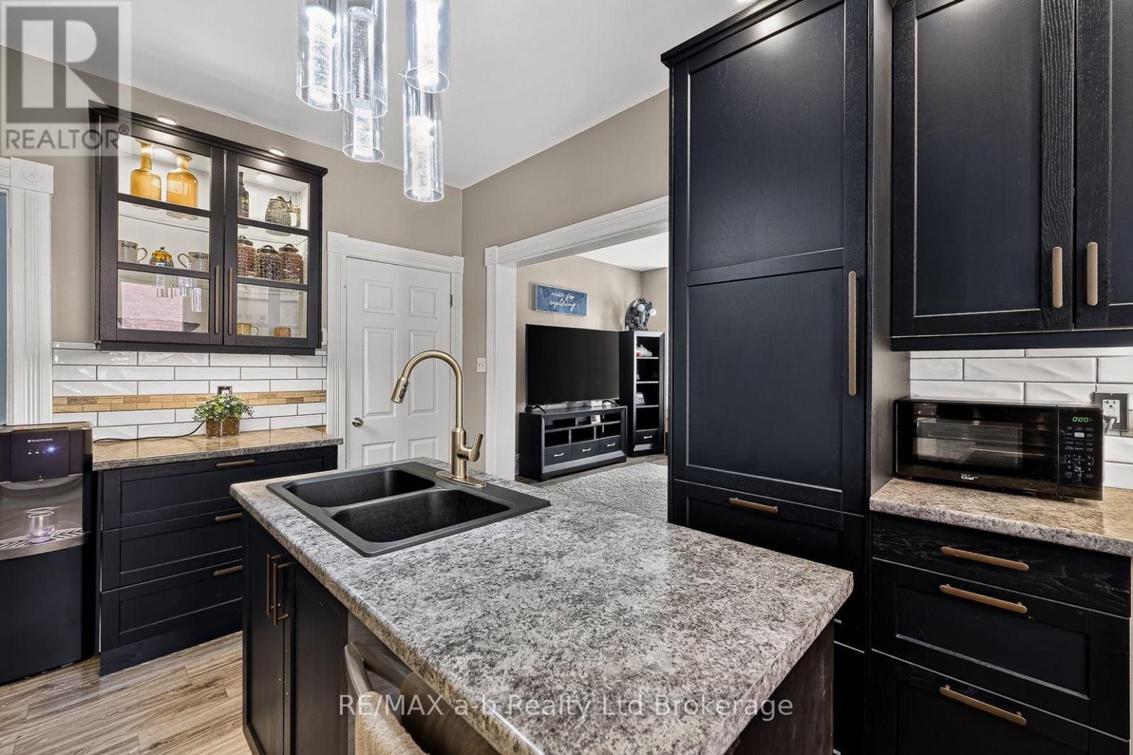 553 Mary Street, Woodstock, Ontario  N4S 4S8 - Photo 24 - X13796554