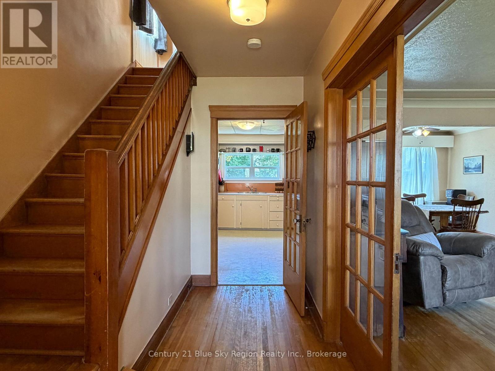 161 Fifth Avenue E, North Bay, Ontario  P1B 1N5 - Photo 9 - X13796546