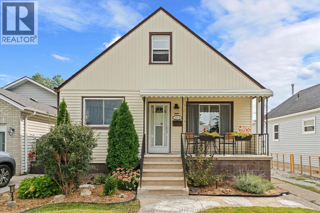 MLS# 26022899: 2578 GEORGE, Windsor, Canada
