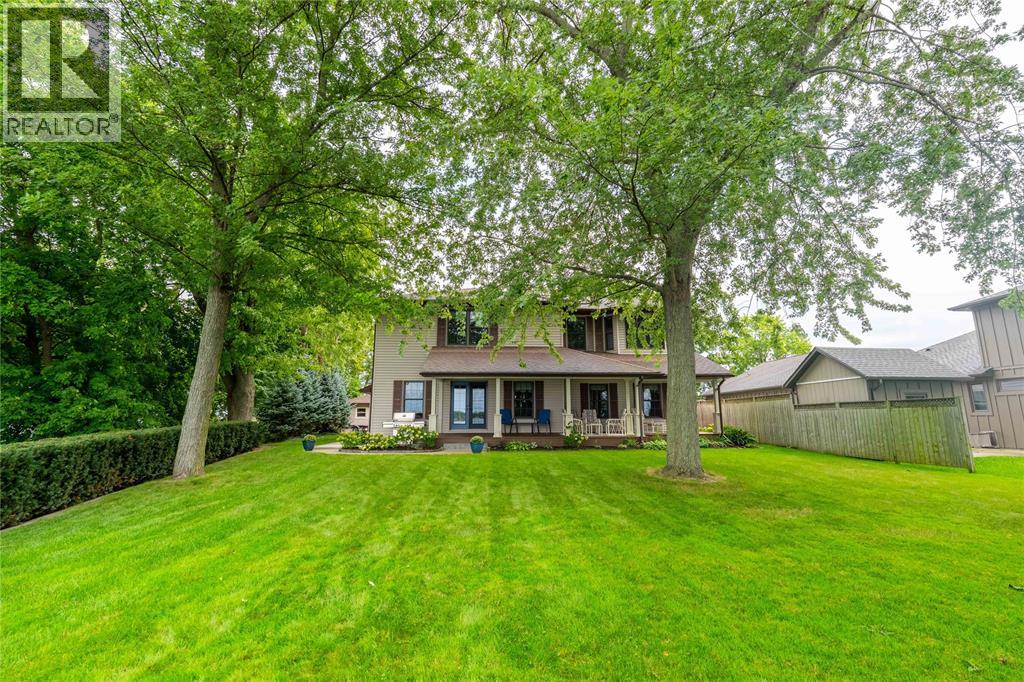 3079 St. Clair Parkway, Sombra, Ontario  N0P 2H0 - Photo 38 - 26022854