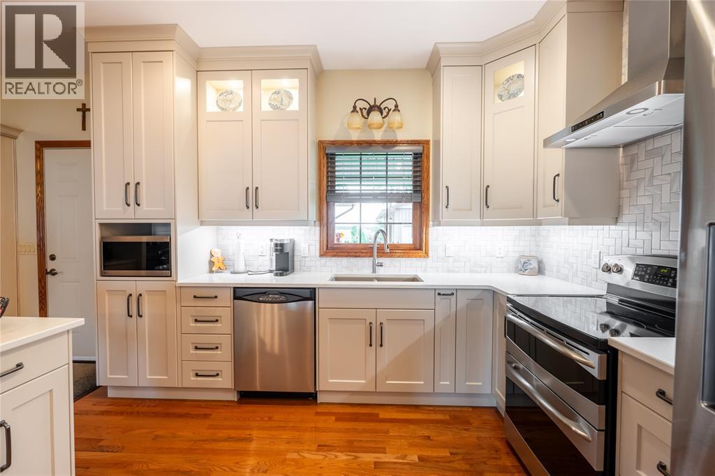 3079 St. Clair Parkway, Sombra, Ontario  N0P 2H0 - Photo 7 - 26022854