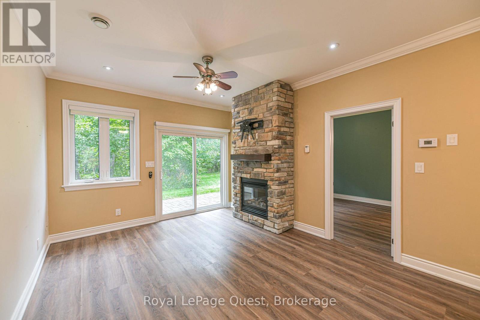 37 Riverwalk Drive, Severn (Coldwater), Ontario  L0K 1E0 - Photo 14 - S13796382