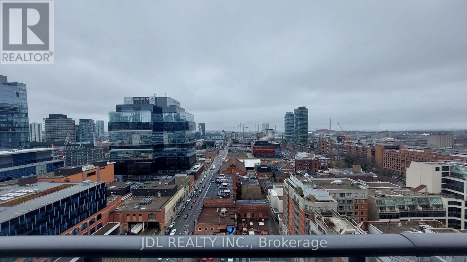 1704 E - 70 Princess Street, Toronto, Ontario  M5A 0X6 - Photo 9 - C13796418