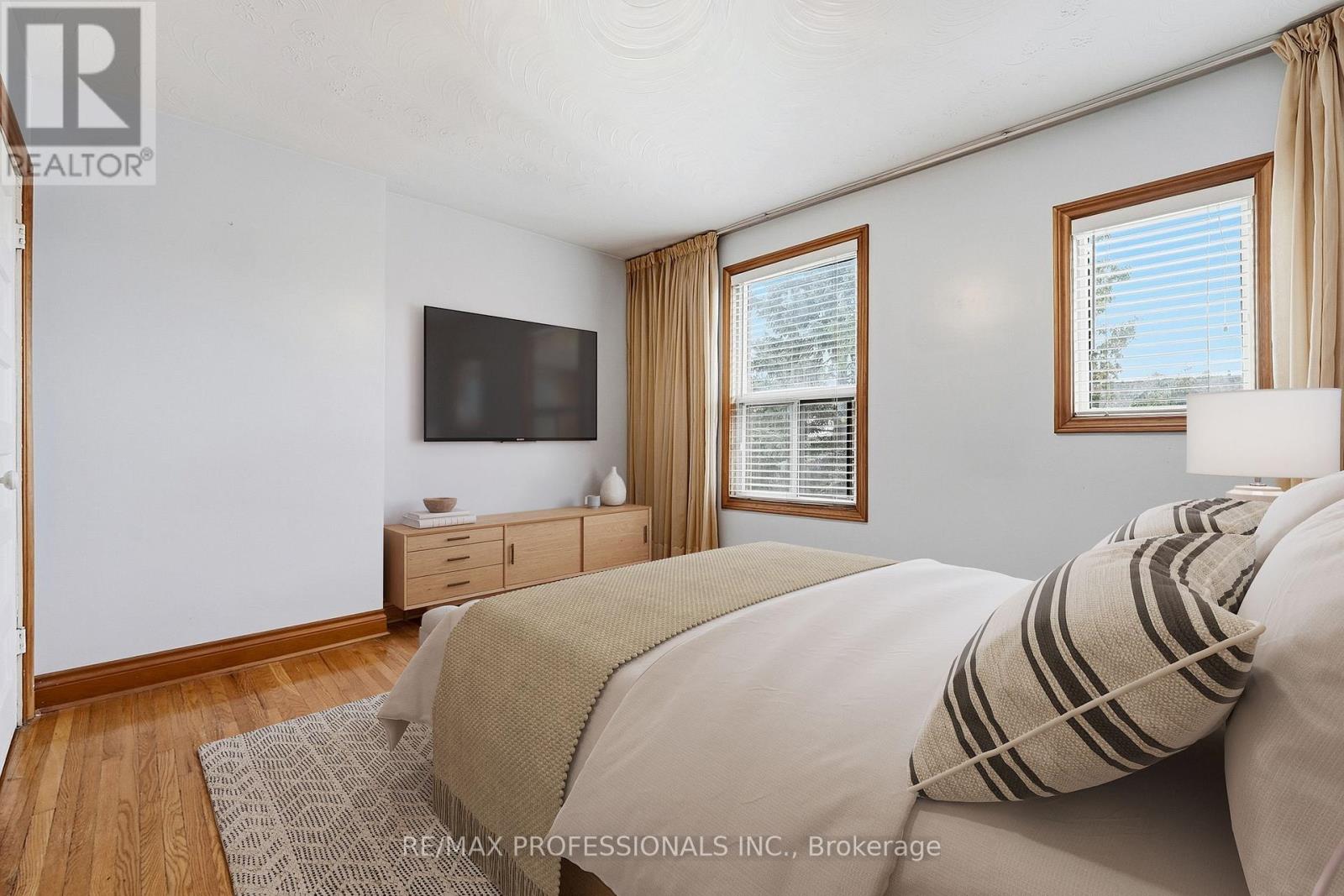 227 Montrose Avenue, Toronto, Ontario  M6G 3G6 - Photo 20 - C13796430