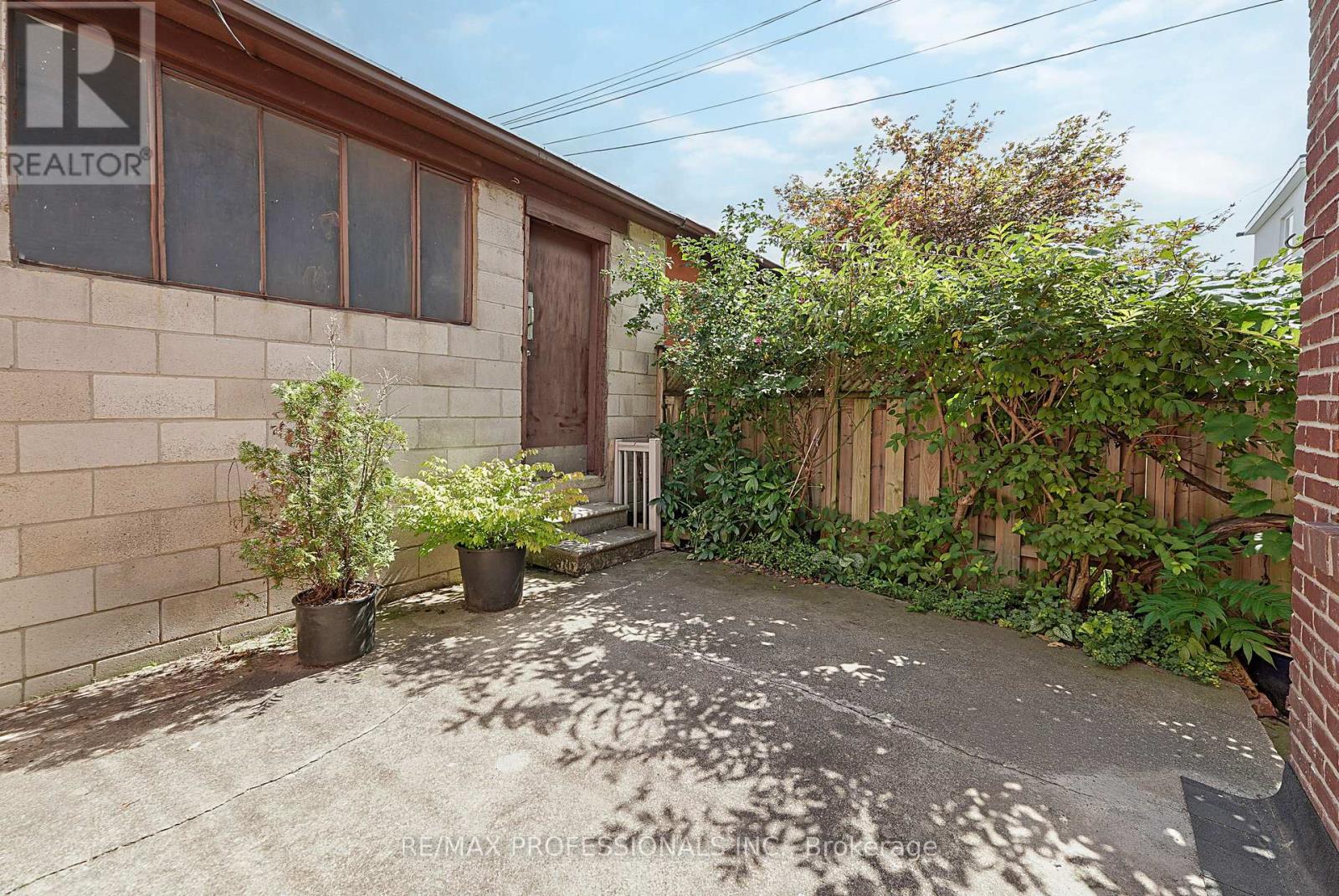 227 Montrose Avenue, Toronto, Ontario  M6G 3G6 - Photo 47 - C13796430