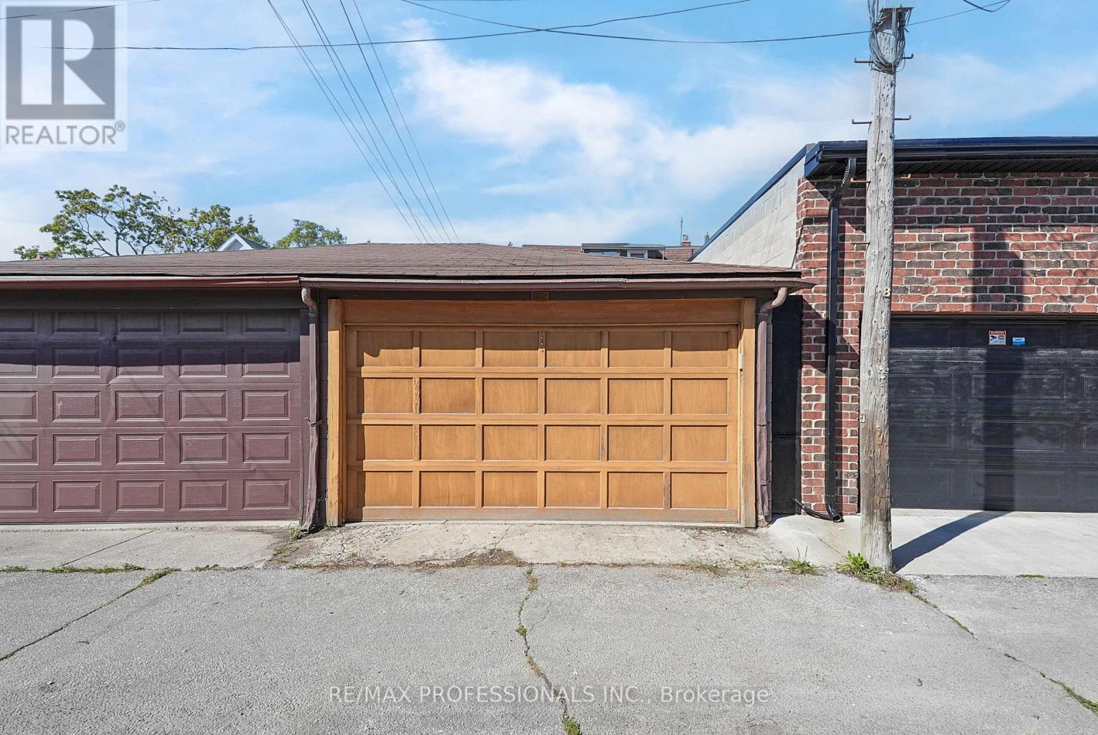 227 Montrose Avenue, Toronto, Ontario  M6G 3G6 - Photo 48 - C13796430
