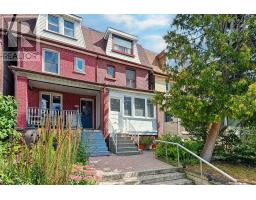 227 MONTROSE AVENUE, Toronto, Ontario