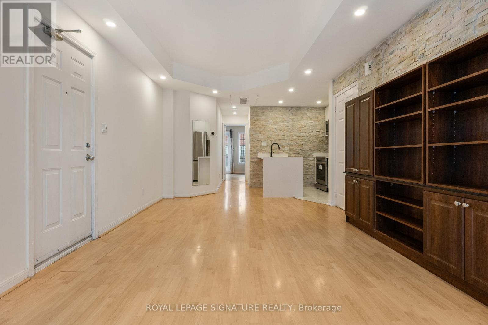 8 - 11 Niagara Street, Toronto, Ontario  M5V 3N9 - Photo 4 - C13796456