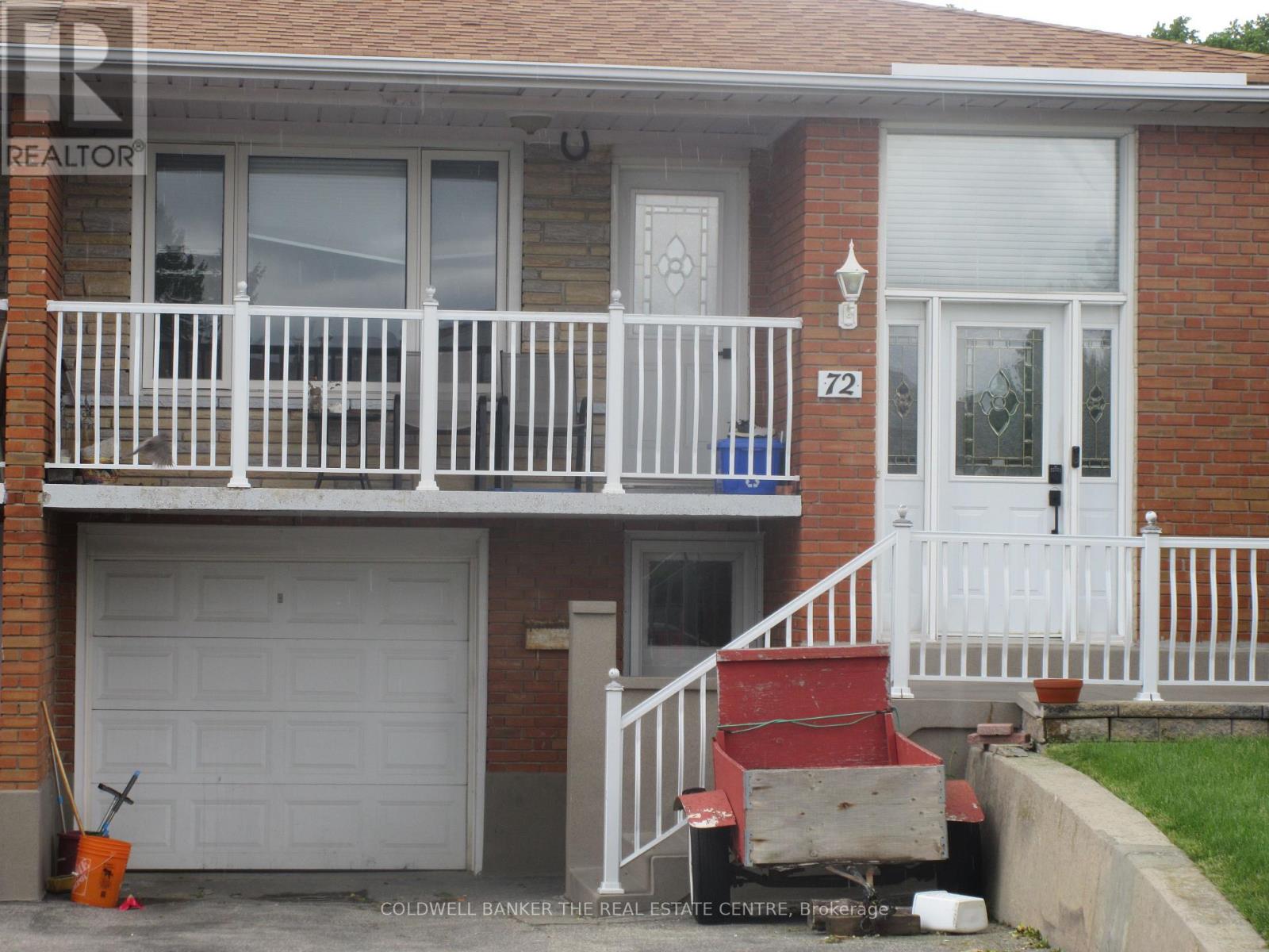 72 NAVAHO DRIVE, Toronto, Ontario