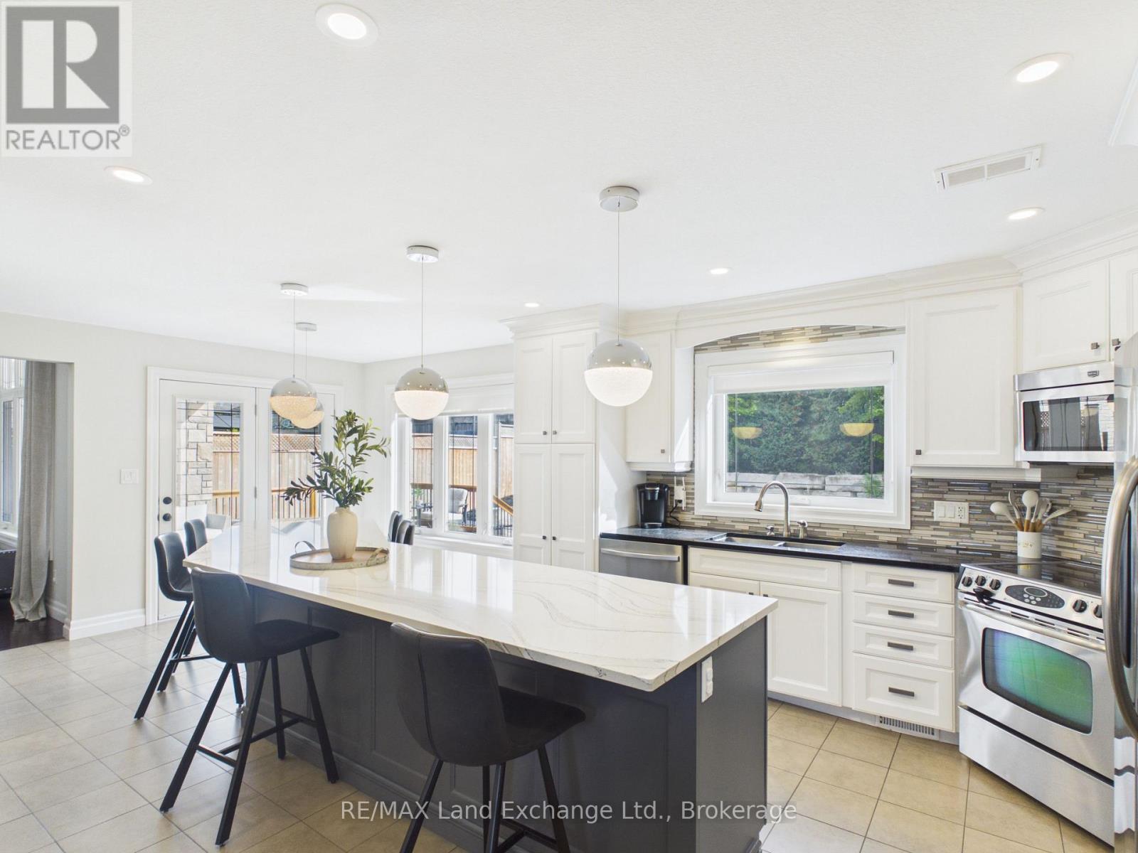 342 Westwood Drive, Brockton, Ontario  N0G 2V0 - Photo 14 - X13796574