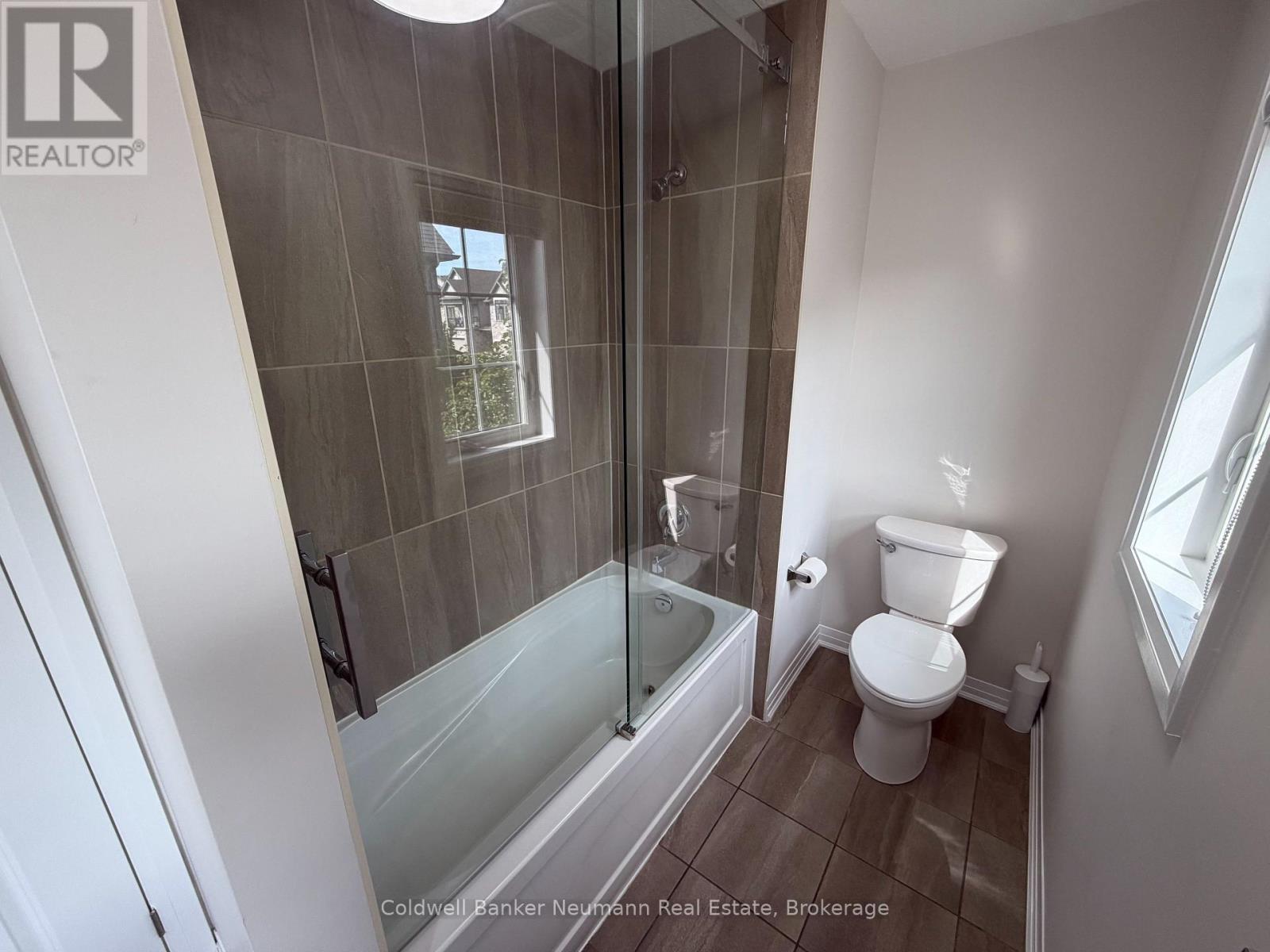 157 South Creek Drive, Kitchener, Ontario  N2P 2N3 - Photo 12 - X13796634