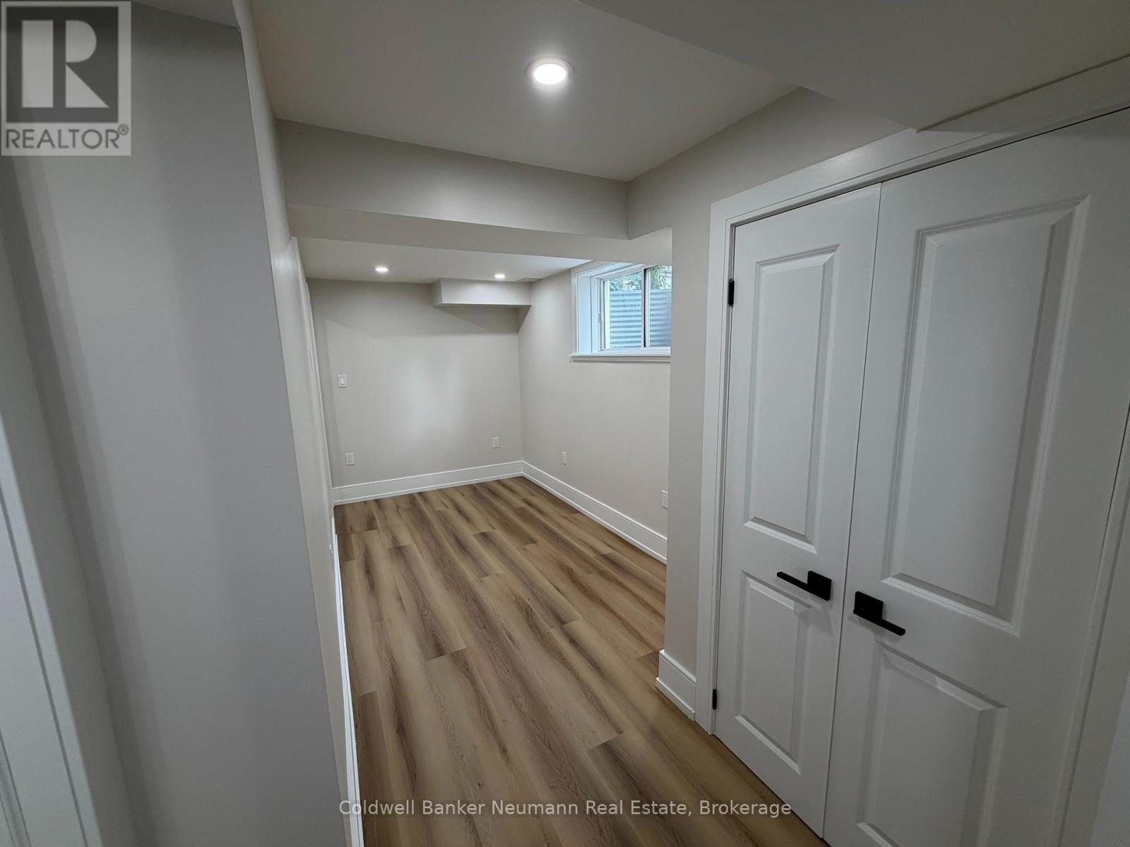 157 South Creek Drive, Kitchener, Ontario  N2P 2N3 - Photo 25 - X13796634