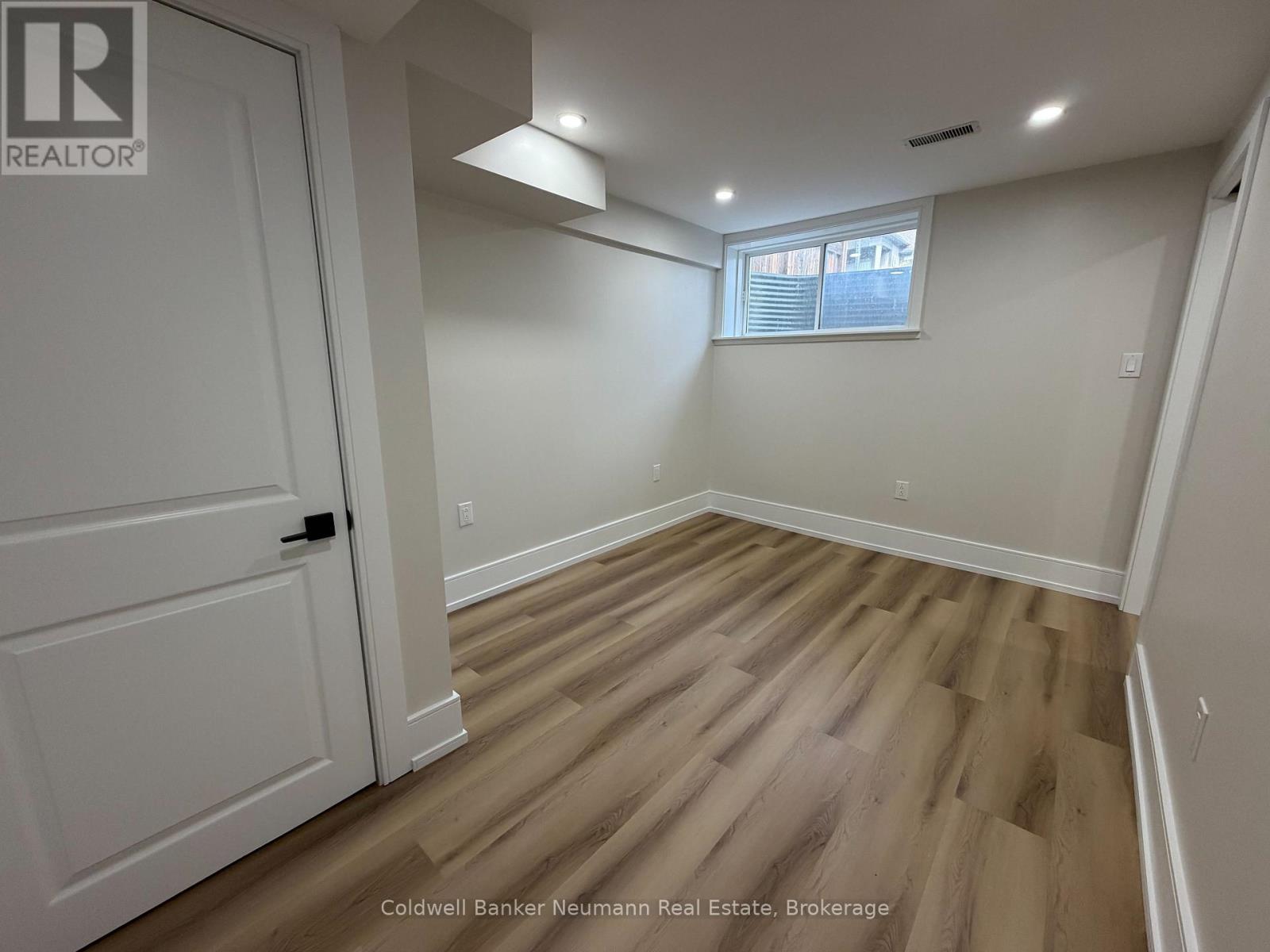 157 South Creek Drive, Kitchener, Ontario  N2P 2N3 - Photo 28 - X13796634