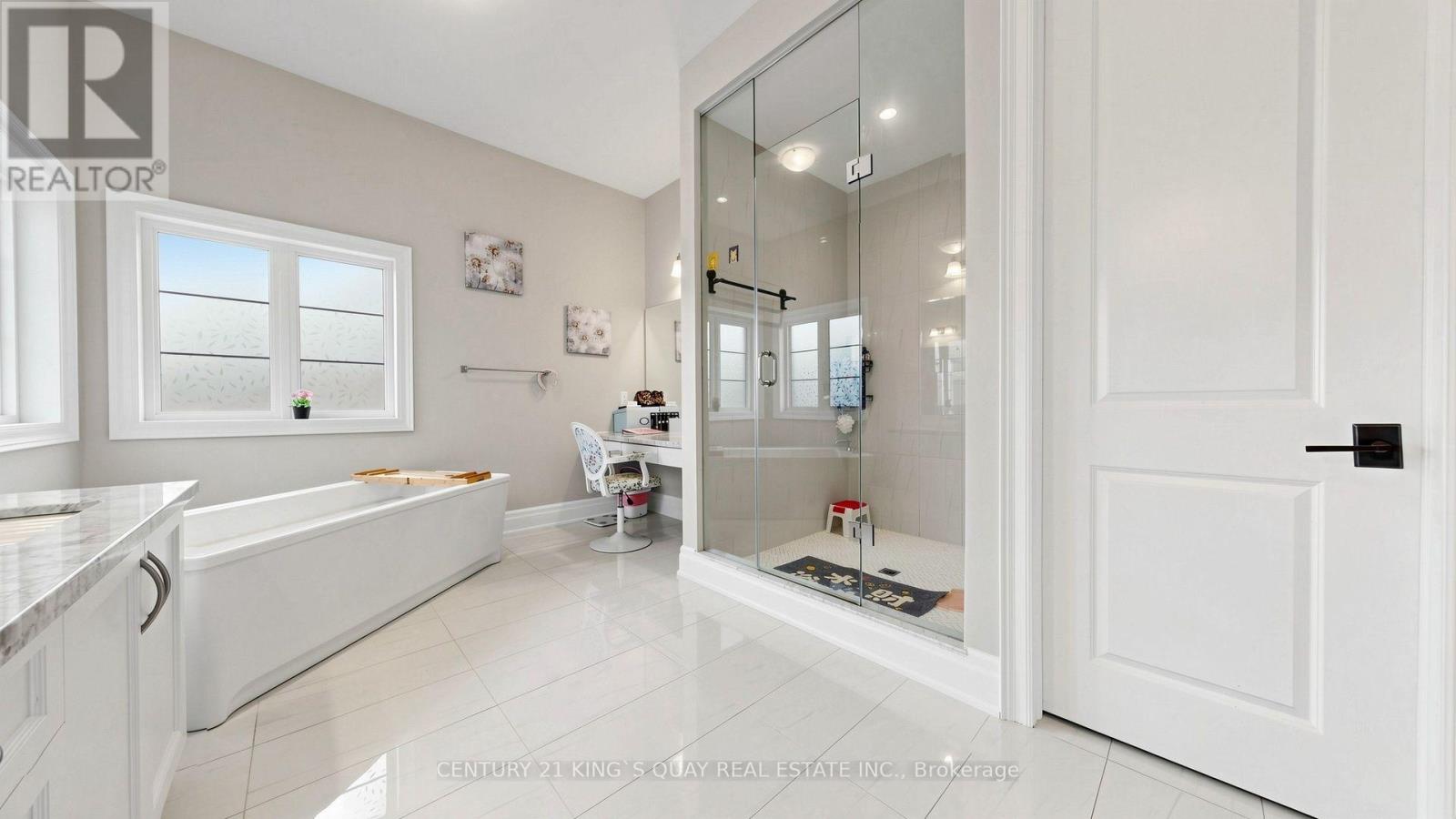 3 Sir Henry Court, King, Ontario  L7B 0P5 - Photo 23 - N13796052