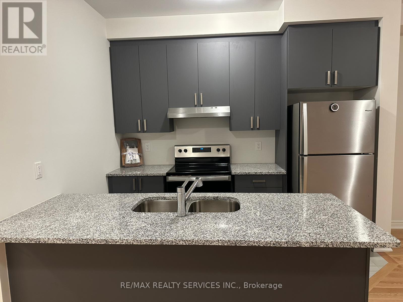 91 Air Dancer Crescent, Oshawa (Windfields), Ontario  L1L 0V3 - Photo 10 - E13796522