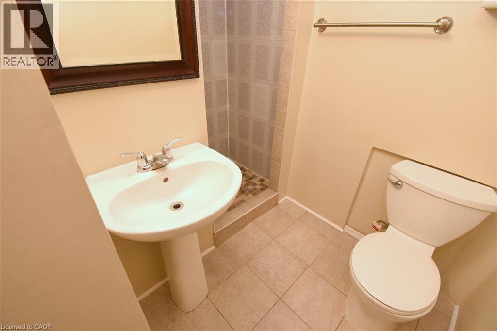39 Chester Road, Stoney Creek, Ontario  L8E 1X8 - Photo 48 - 40862439