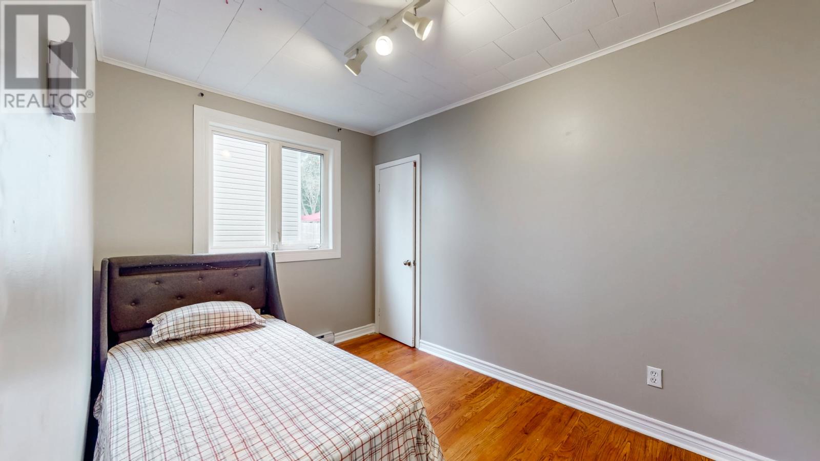 40 Diana Road, St. John's — photo 17