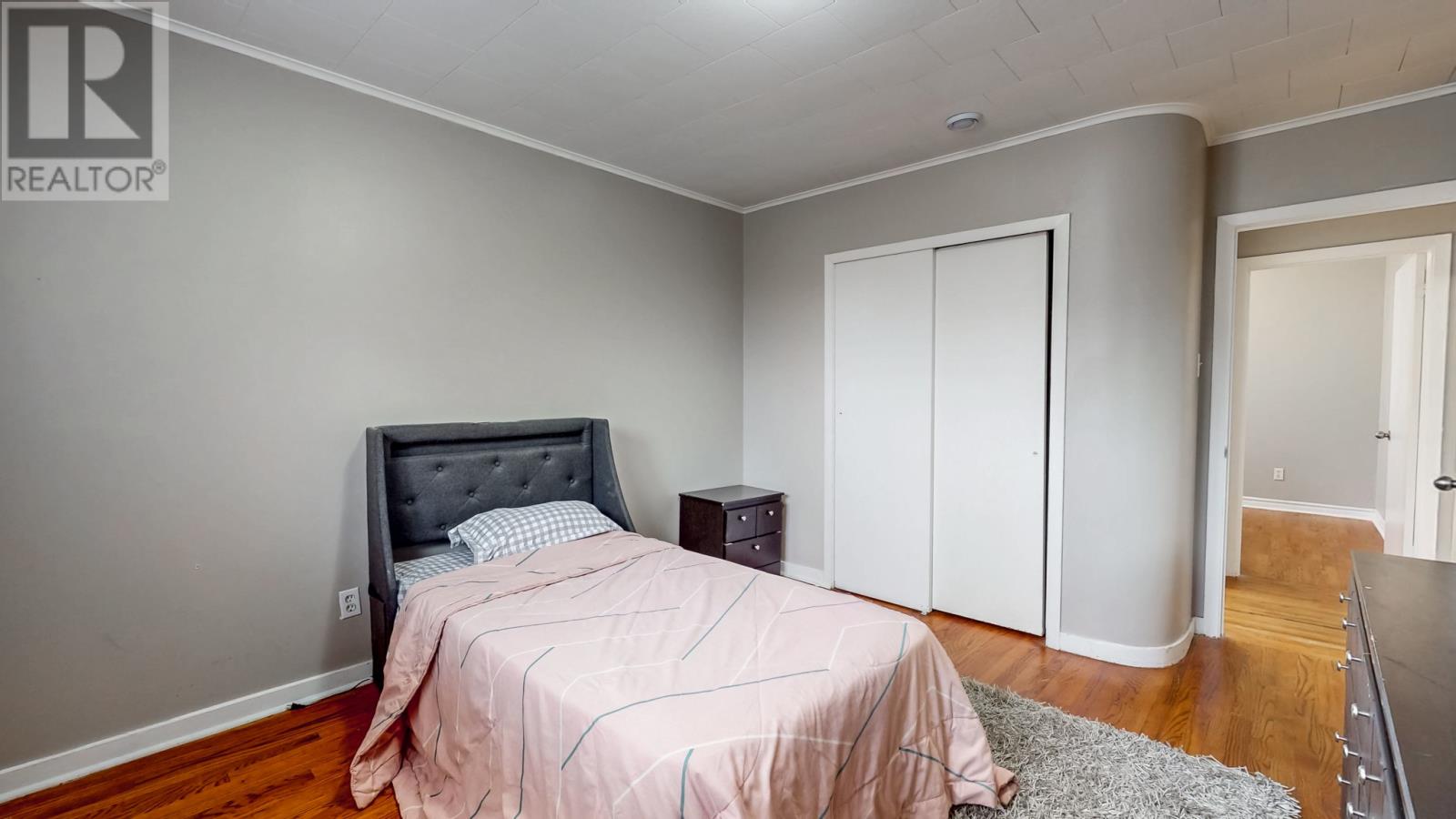 40 Diana Road, St. John's — photo 18