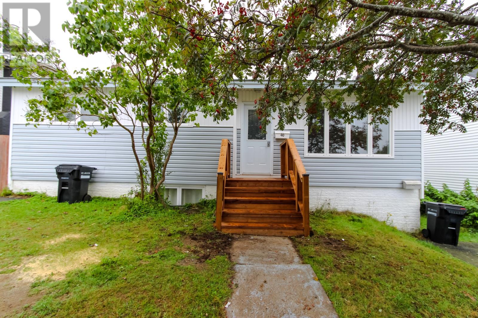 40 Diana Road, St. John's — photo 2