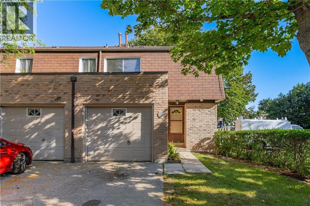 660 OXFORD Road Unit# 35, Burlington, Ontario
