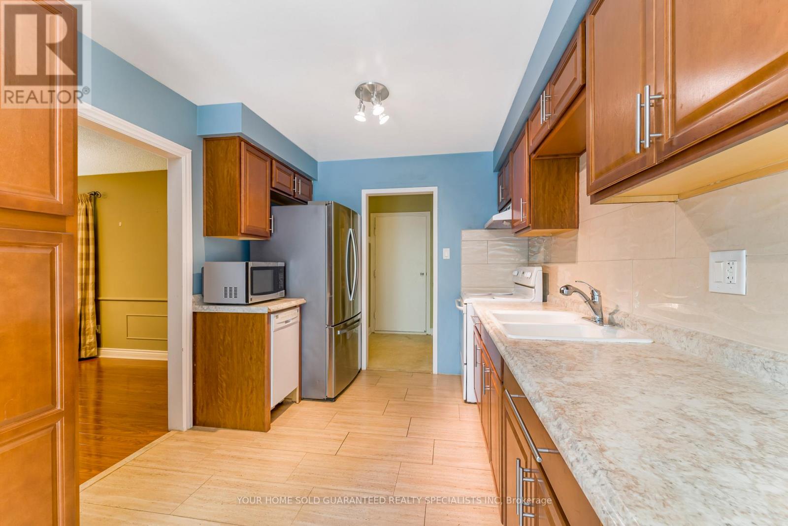 55 Valley Mills Road, East Gwillimbury (Mt Albert), Ontario L0G 1M0 - Photo 9 - N13796390