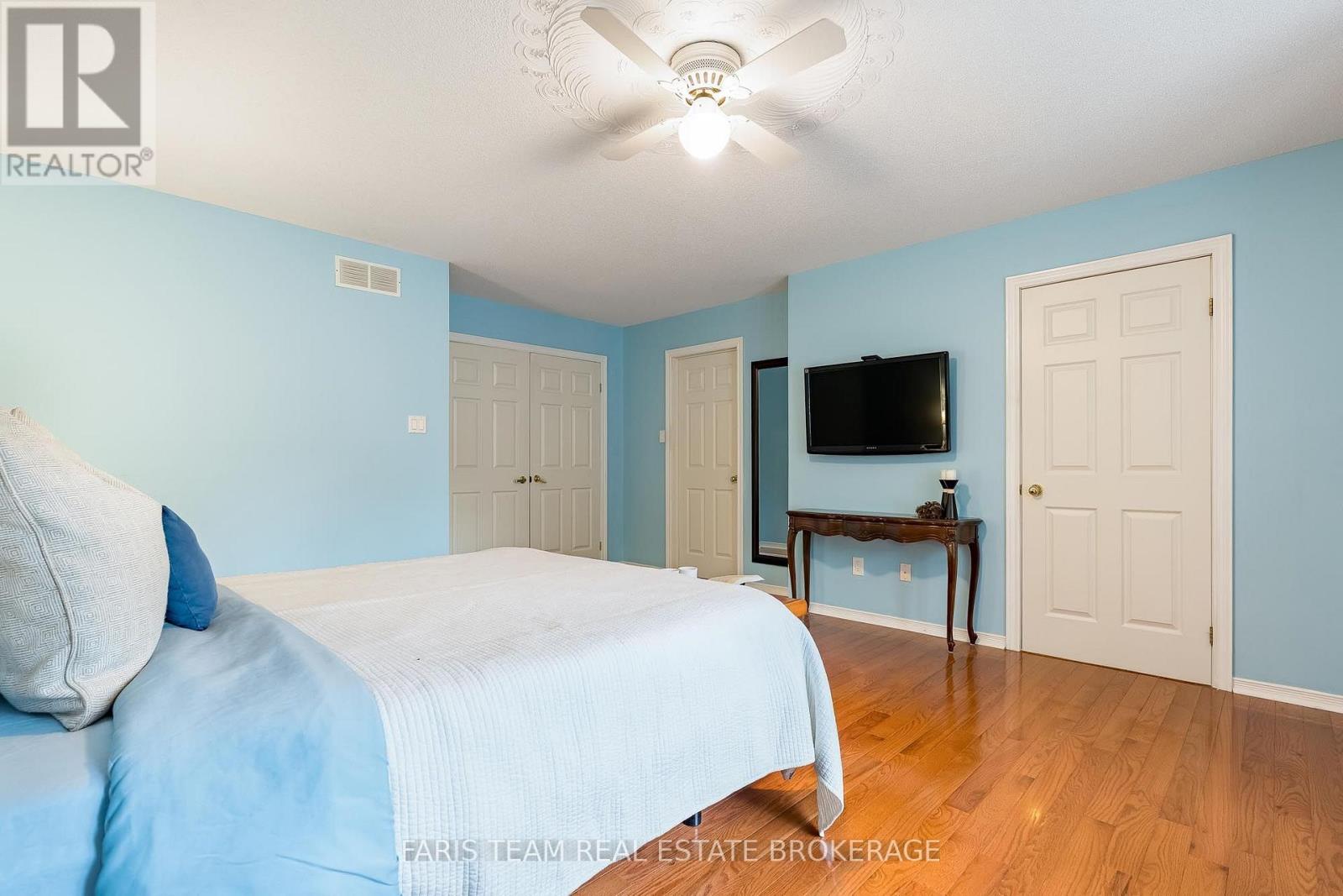 1033 Cameron Street, Innisfil, Ontario  L0L 1C0 - Photo 21 - N13796552