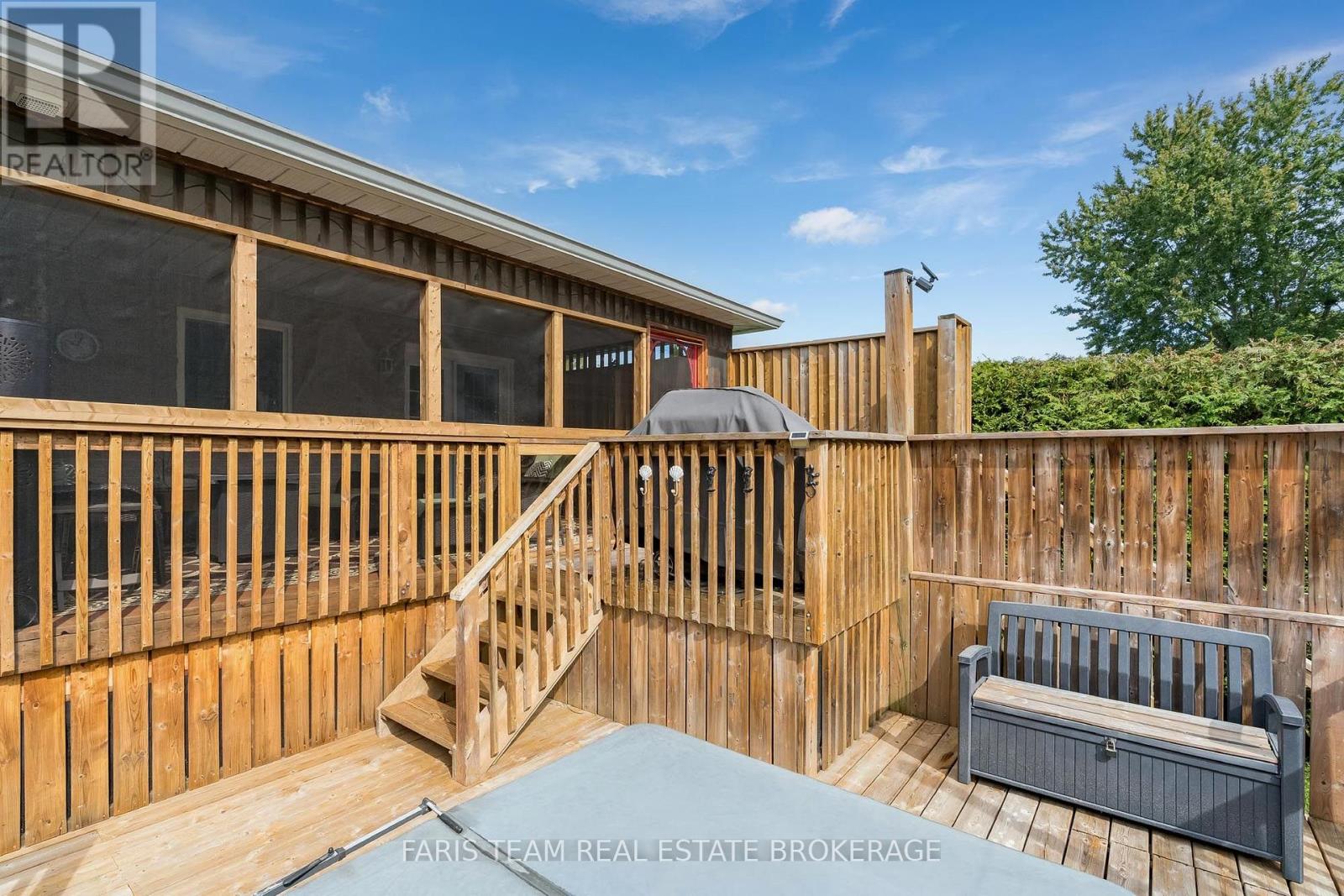 1033 Cameron Street, Innisfil, Ontario  L0L 1C0 - Photo 38 - N13796552