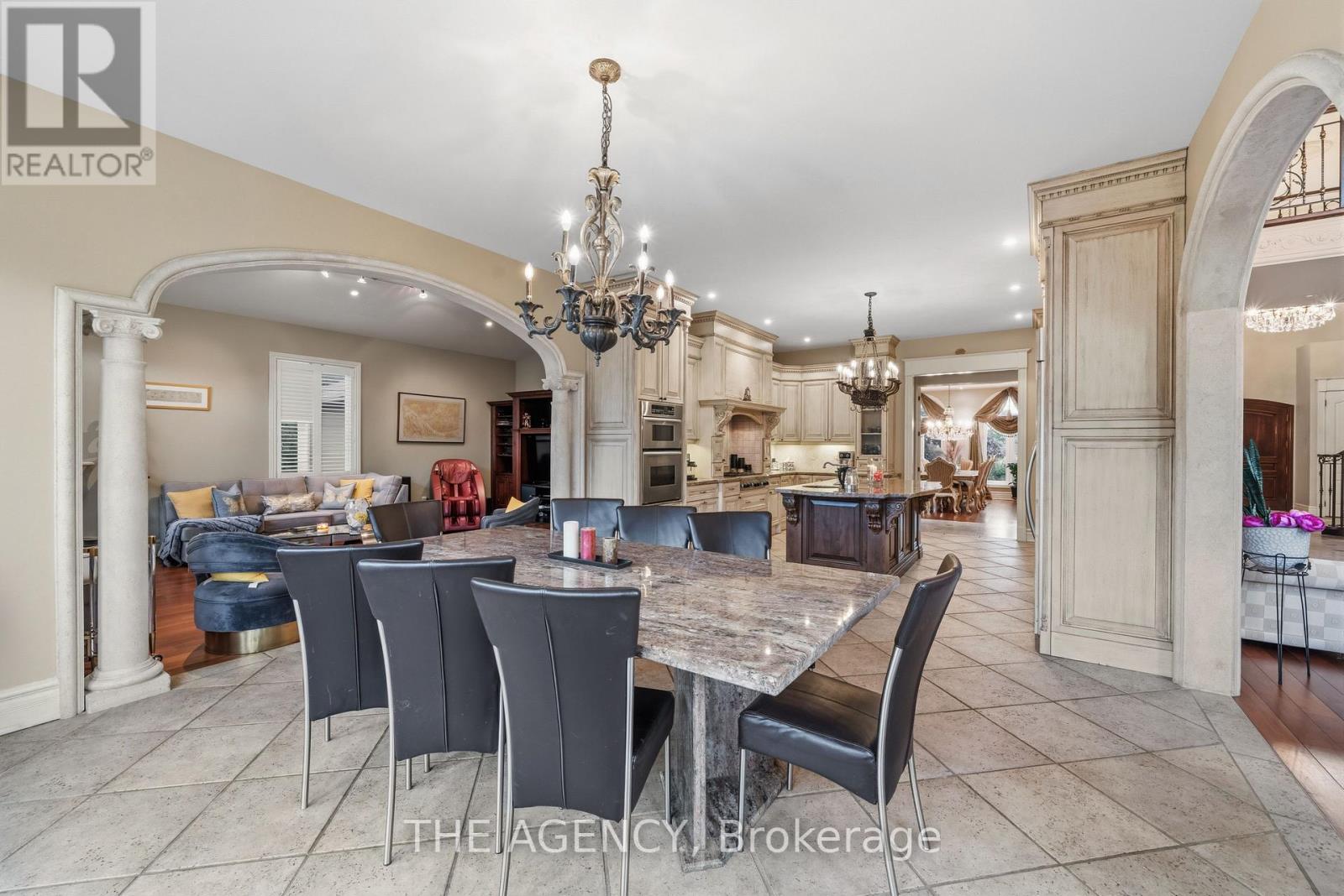 16 Dew Drop Court, Vaughan, Ontario  L6A 1E9 - Photo 15 - N13796630